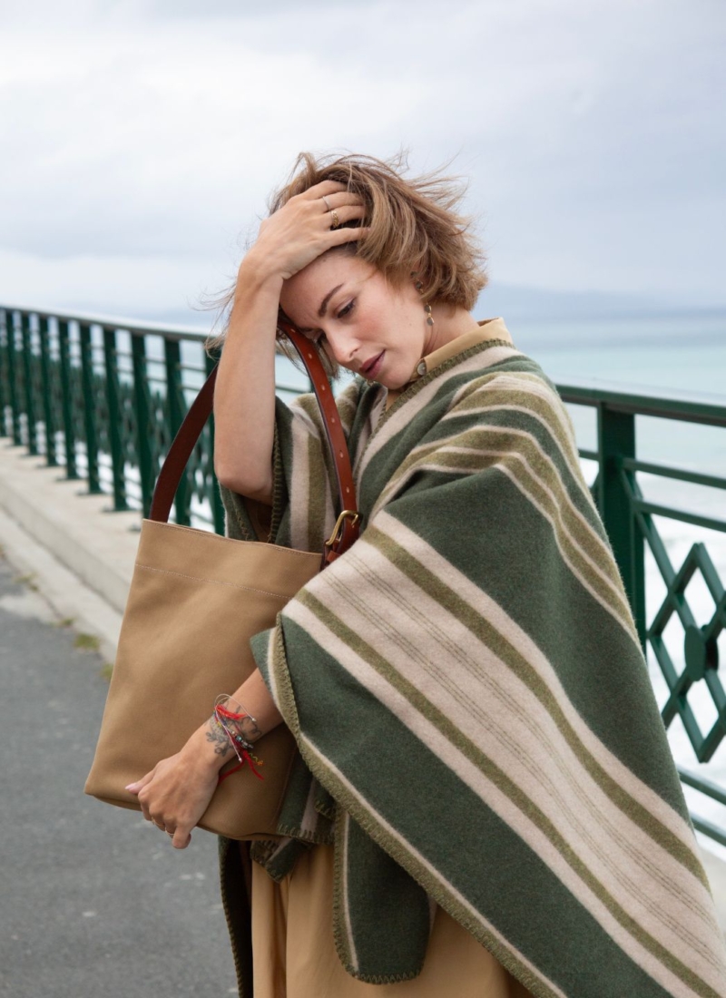 cape en laine La Mericaine fabriqué en France