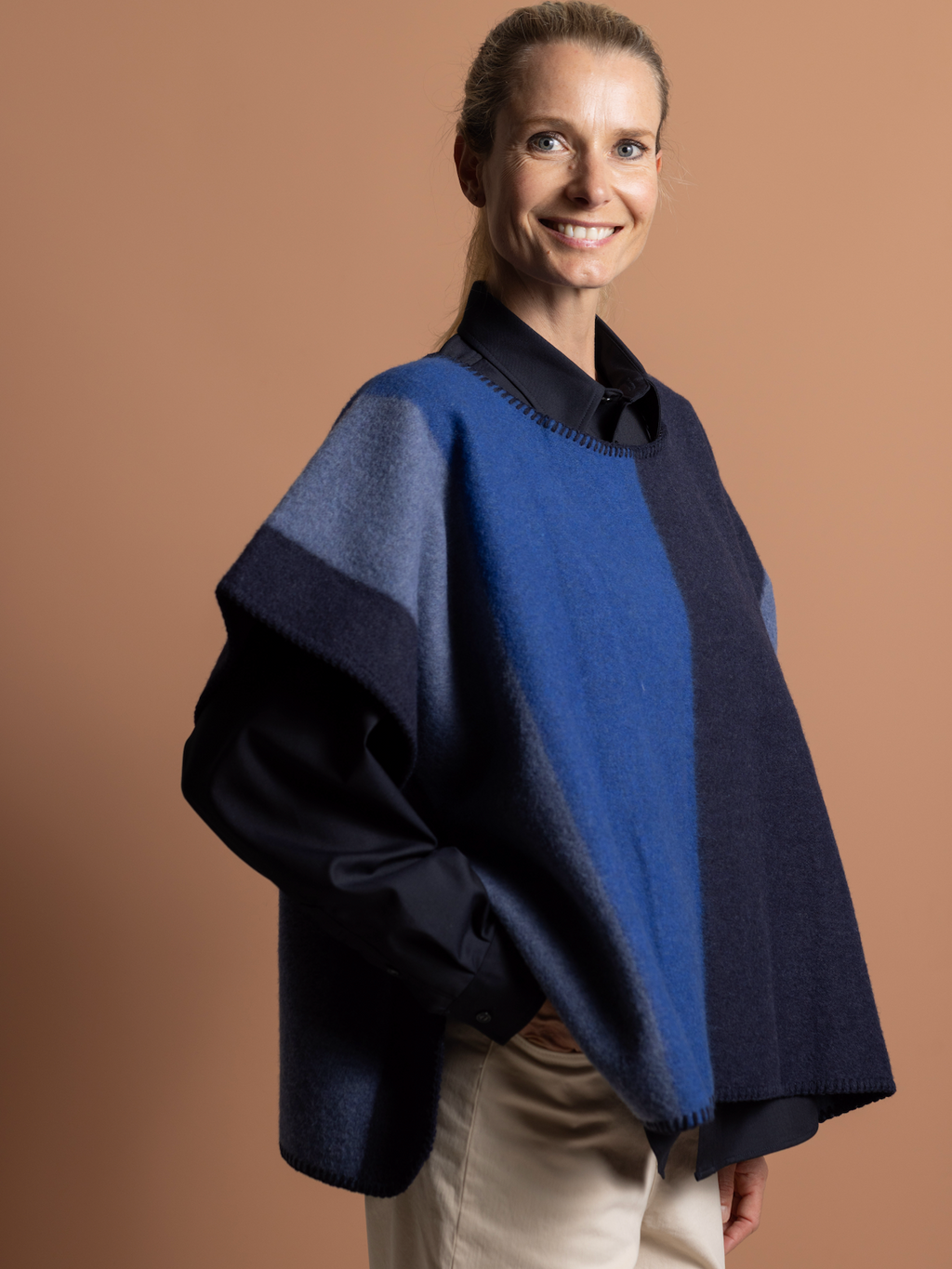 PONCHO LONG TAGISH LA MERICAINE