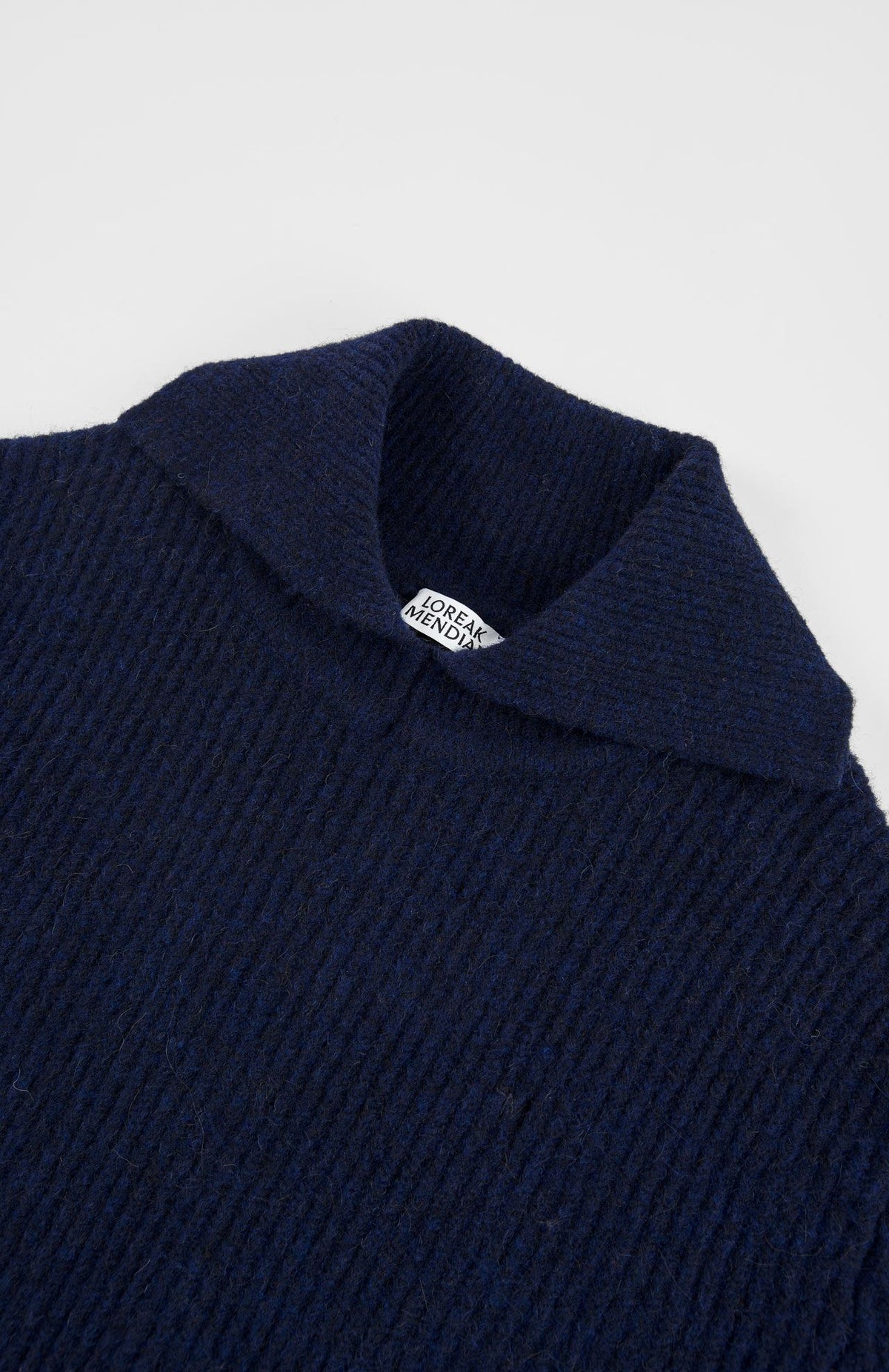 PULL ARGO LOREAK MENDIAN