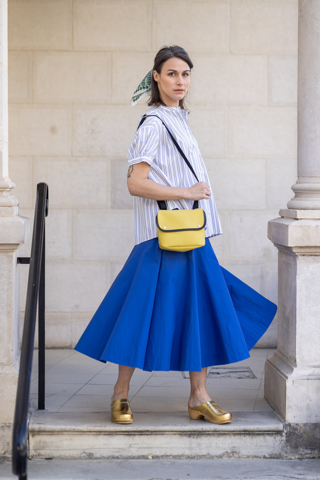 JUPE TANGLE NICHOLSON & NICHOLSON